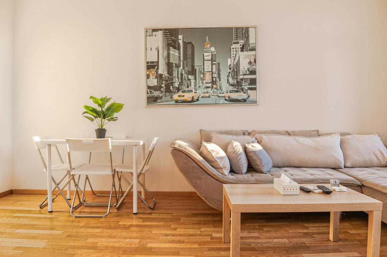 Joyful 2Br Apt. @ Millenium Tower And The Danube Виена Екстериор снимка