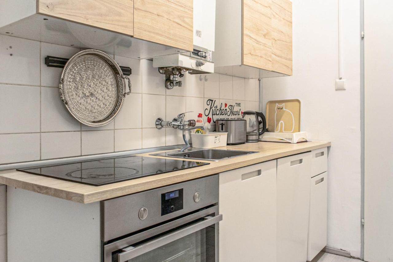 Joyful 2Br Apt. @ Millenium Tower And The Danube Виена Екстериор снимка