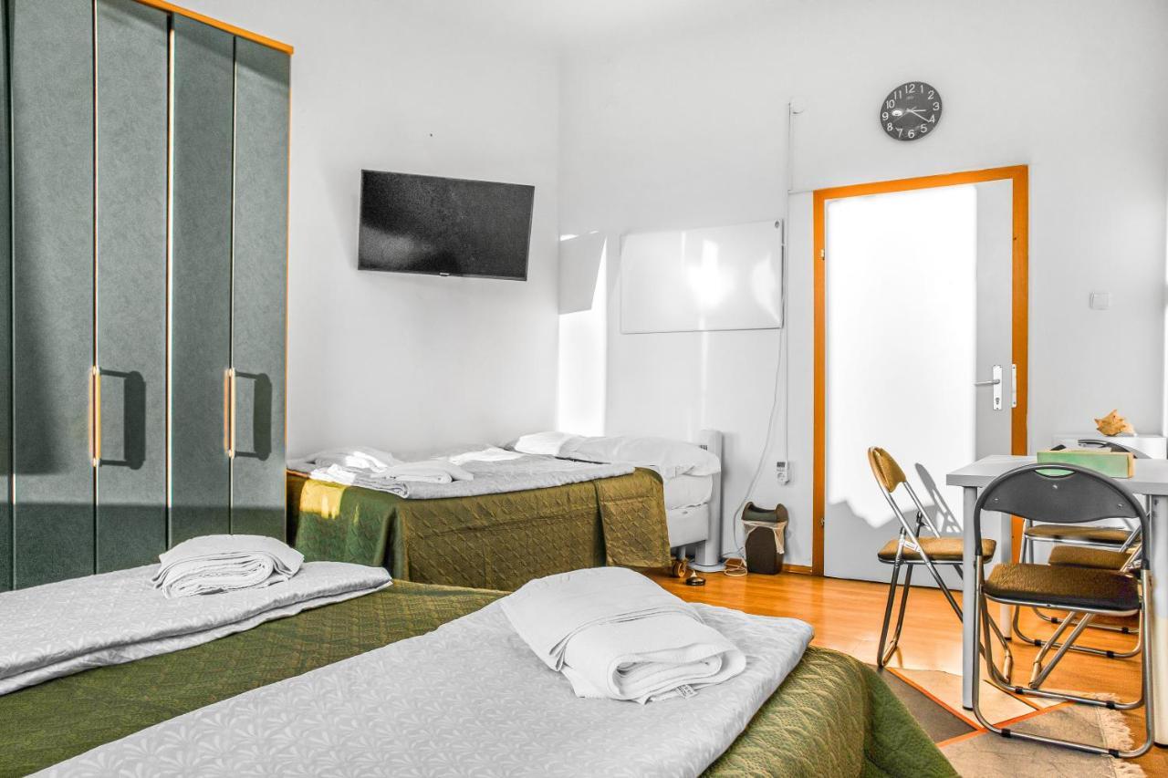 Joyful 2Br Apt. @ Millenium Tower And The Danube Виена Екстериор снимка