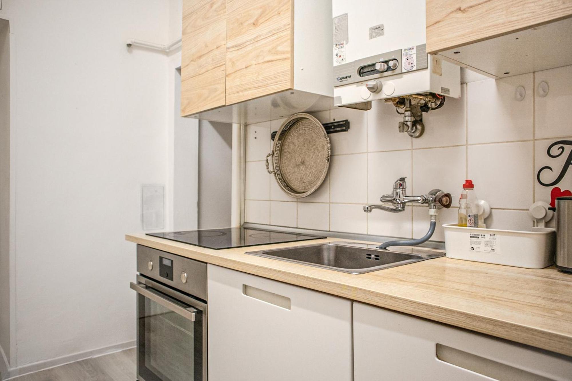 Joyful 2Br Apt. @ Millenium Tower And The Danube Виена Екстериор снимка